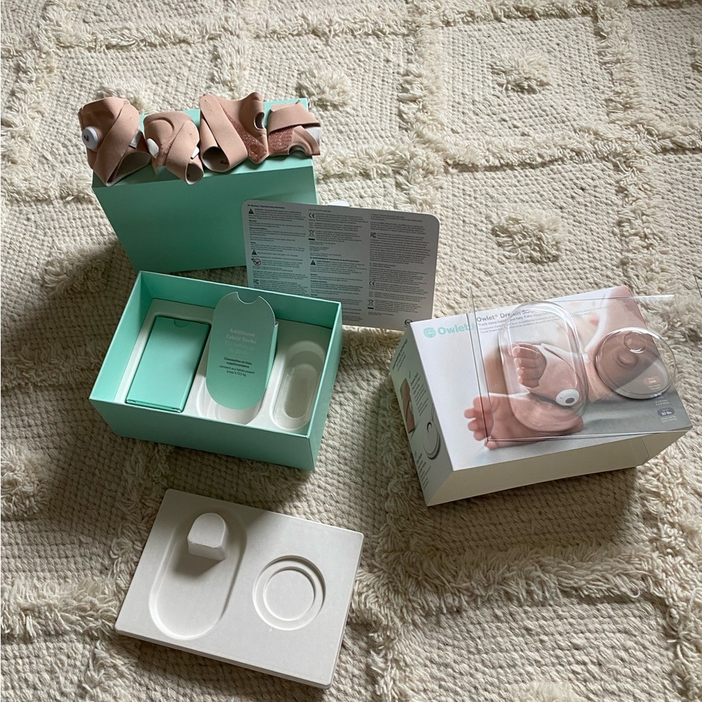 Owlet Sock Monitor - Picture 3 of 4